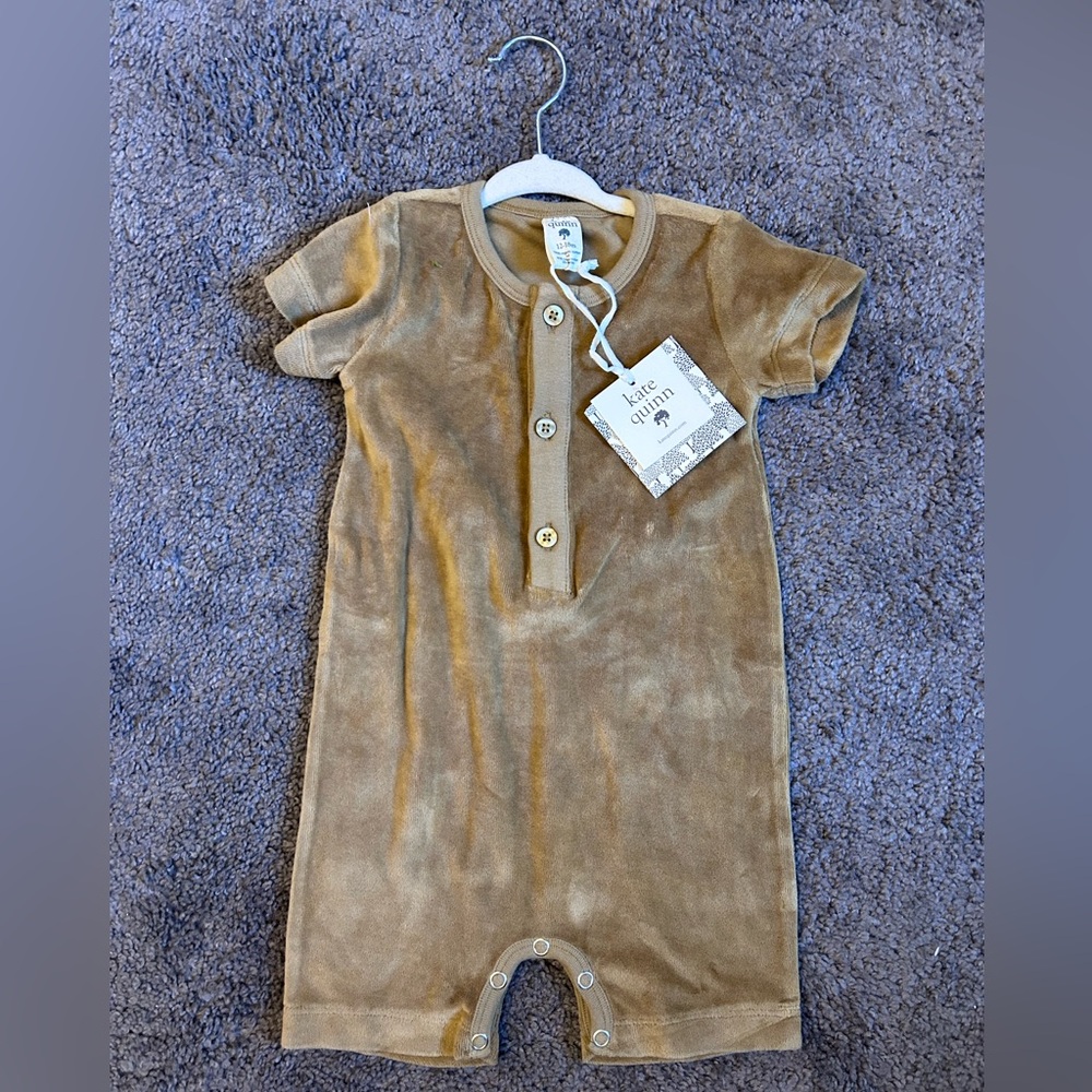 Kate Quinn Velour Short Sleeve One Piece 12-18mo NWT